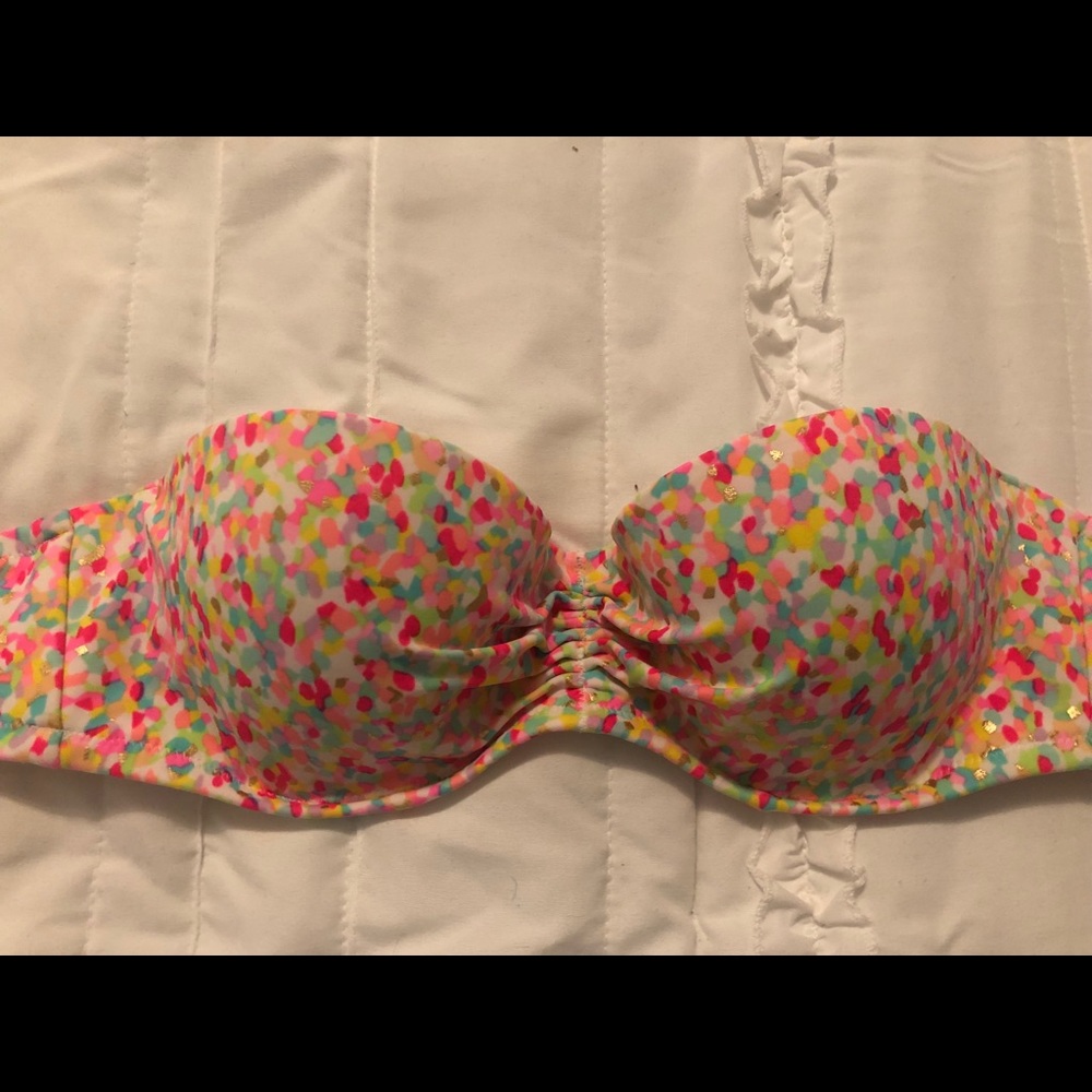 Last Chance! Will be donating! Bathing suit top